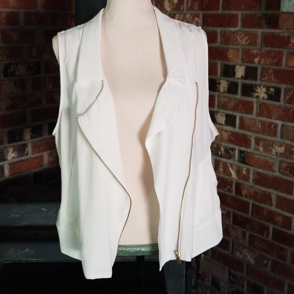 White zip up dressy vest